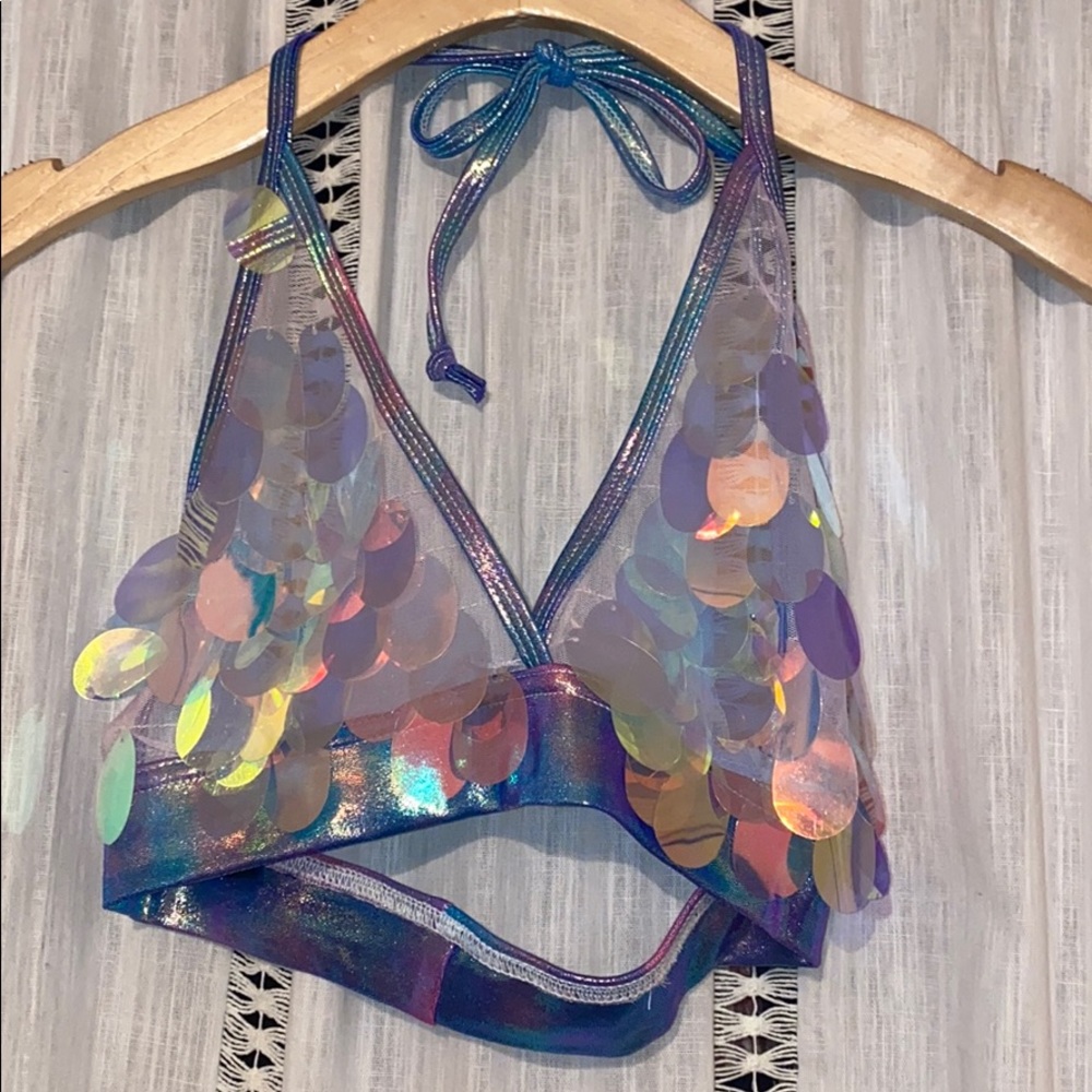 Iheartraves multicolor sequin top